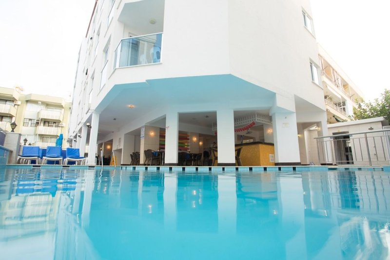 Alanya utazás Cleopatra Golden Beach Hotel