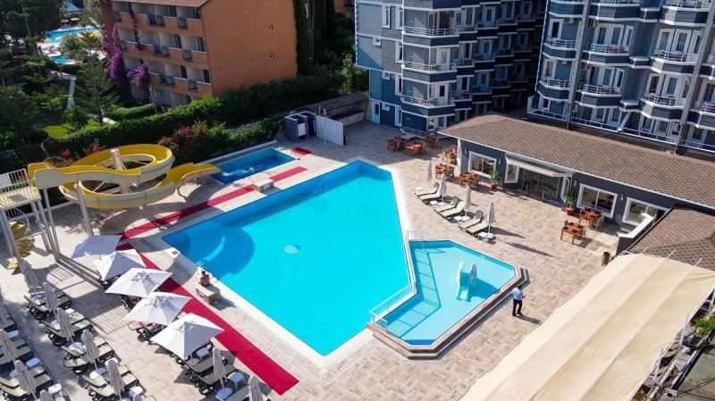 Alanya utazás Clover Magic Garden Beach