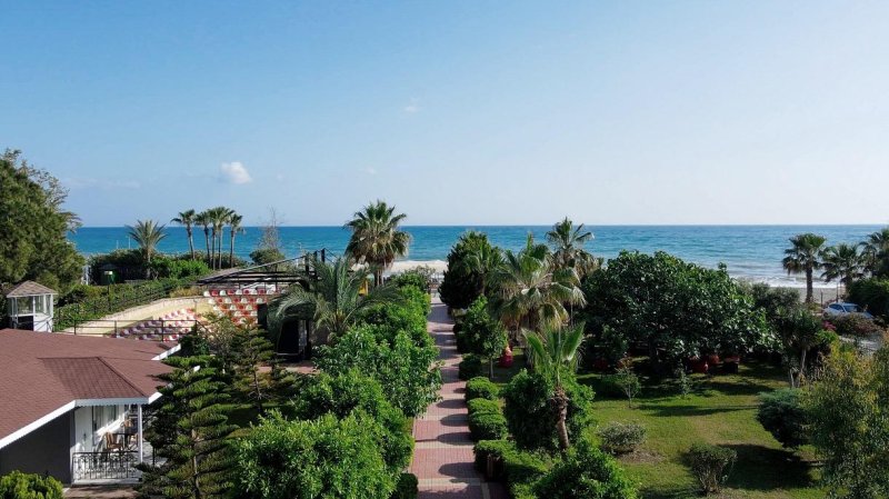 Alanya utazás Clover Magic Garden Beach