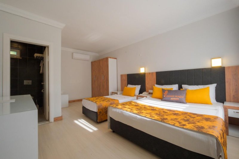 Alanya utazás Clover Magic Garden Beach