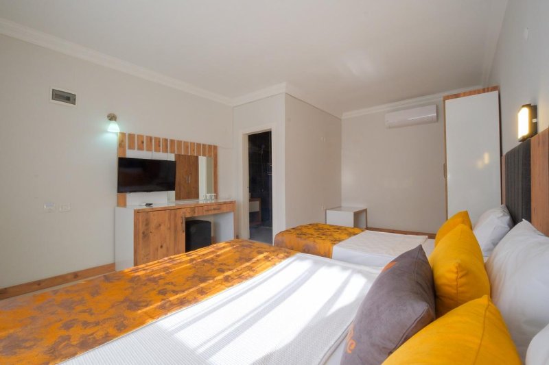 Alanya utazás Clover Magic Garden Beach