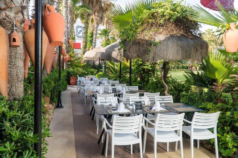 Antalya utazás Club Hotel Sera