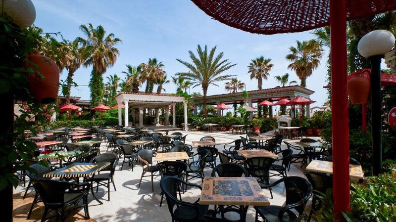 Antalya utazás Club Hotel Sera