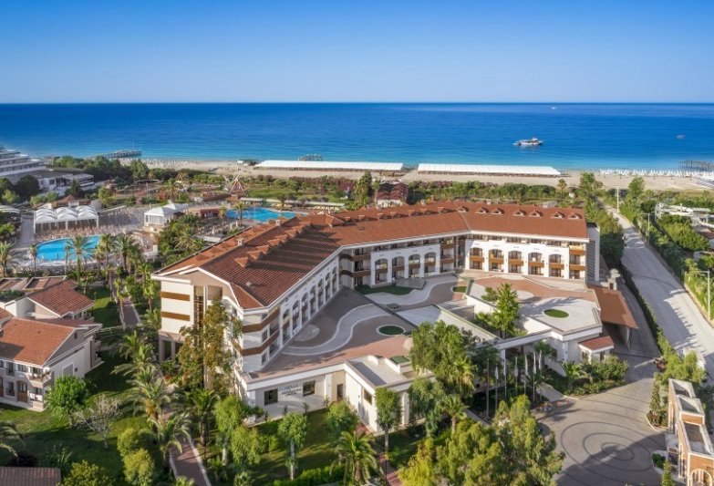 Club Hotel Turan Prince World Side