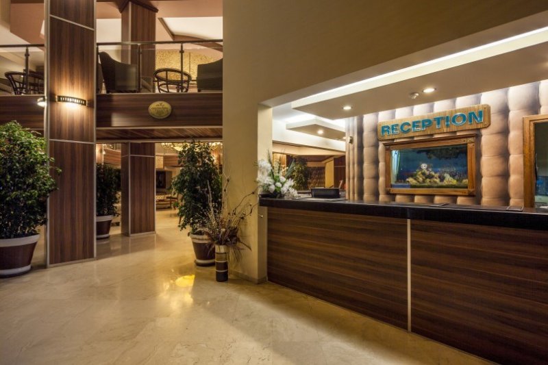Club Hotel Turan Prince World Side