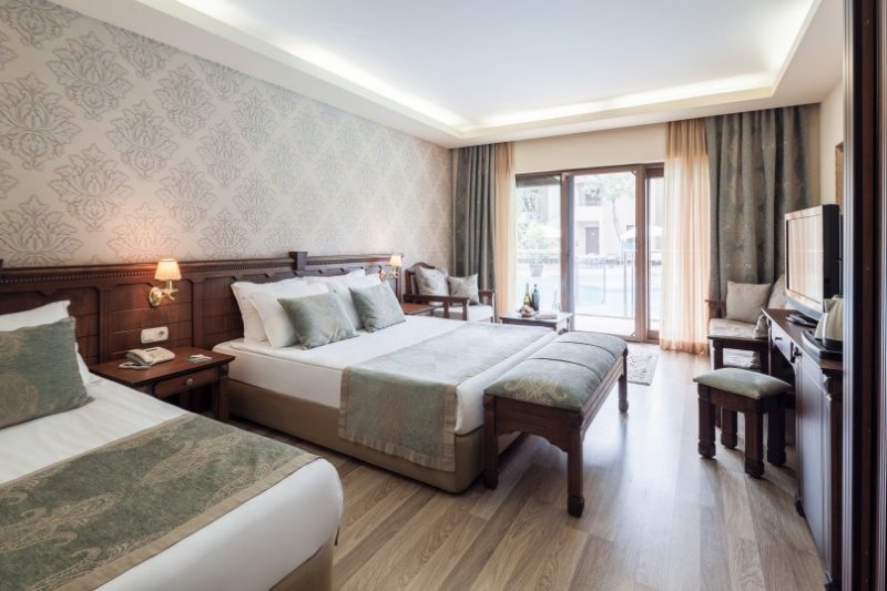 Club Hotel Turan Prince World Side