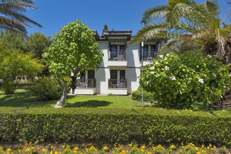 Side utazás Club Nena