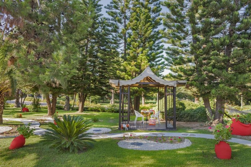 Side utazás Club Nena