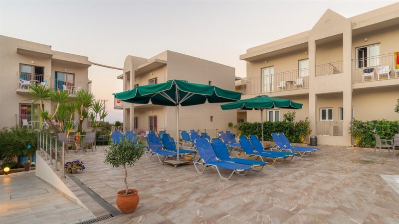 Kréta Malia utazás Creta Verano