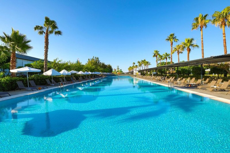 Antalya utazás Crystal Centro Hotel