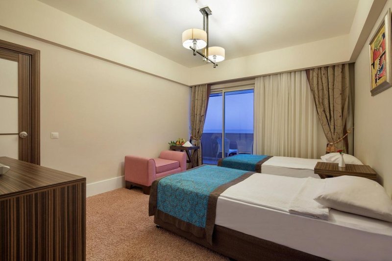 Belek utazás Crystal Family Resort & Spa