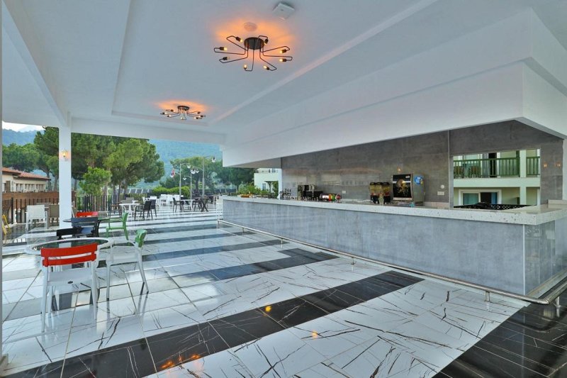 Kemer utazás Crystal Flora Beach Resort