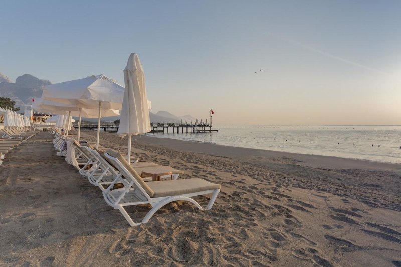Kemer utazás Crystal Flora Beach Resort