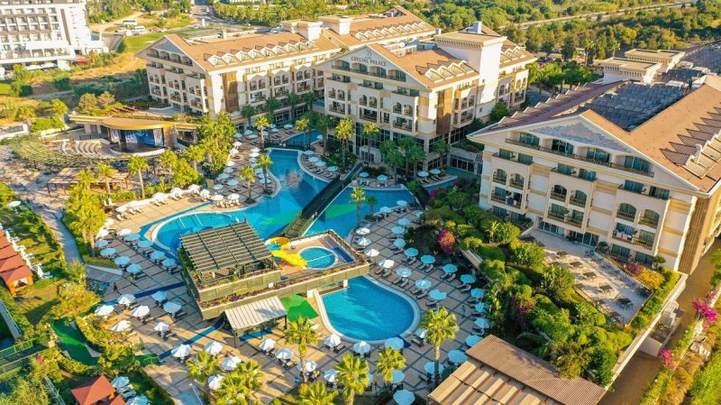 Diamond Excellence Resort (ex. Crystal Palace Luxury Resort & Spa) Side