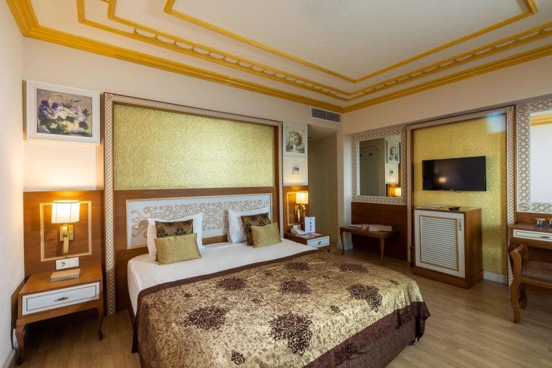 Side utazás Diamond Excellence Resort (ex. Crystal Palace Luxury Resort & Spa)