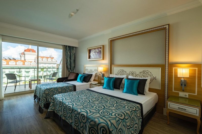 Belek utazás Crystal Waterworld Resort & Spa