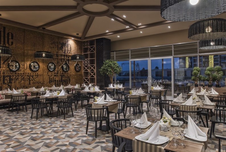 Antalya utazás Delphin Be Grand Resort Hotel