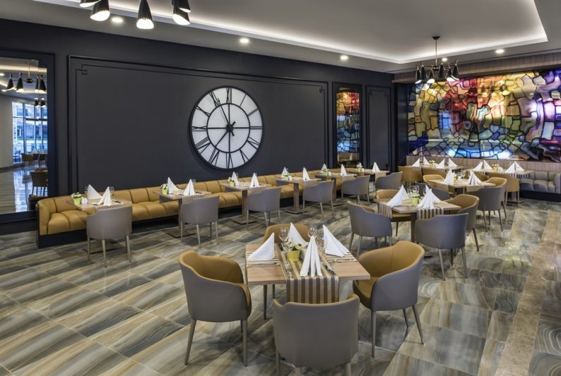 Antalya utazás Delphin Be Grand Resort Hotel