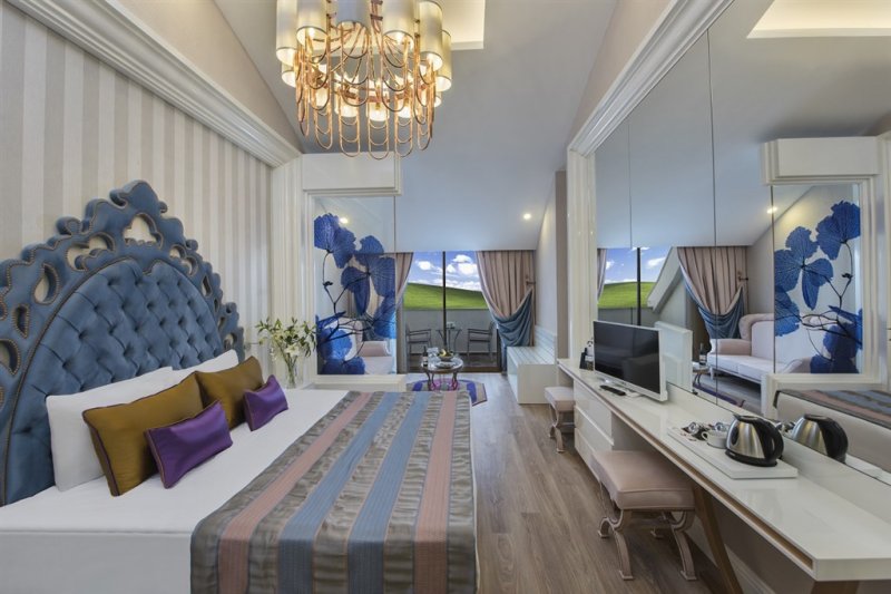 Antalya utazás Delphin Be Grand Resort Hotel