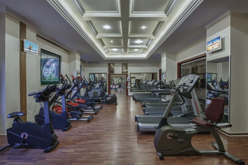 Alanya utazás Delphin Deluxe Hotel