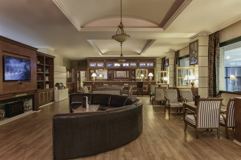 Alanya utazás Delphin Deluxe Hotel