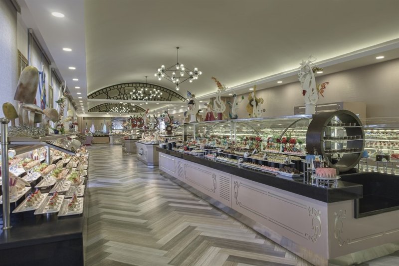 Antalya utazás Delphin Diva Hotel