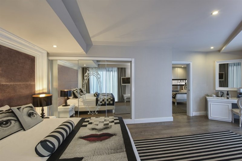 Antalya utazás Delphin Imperial Hotel