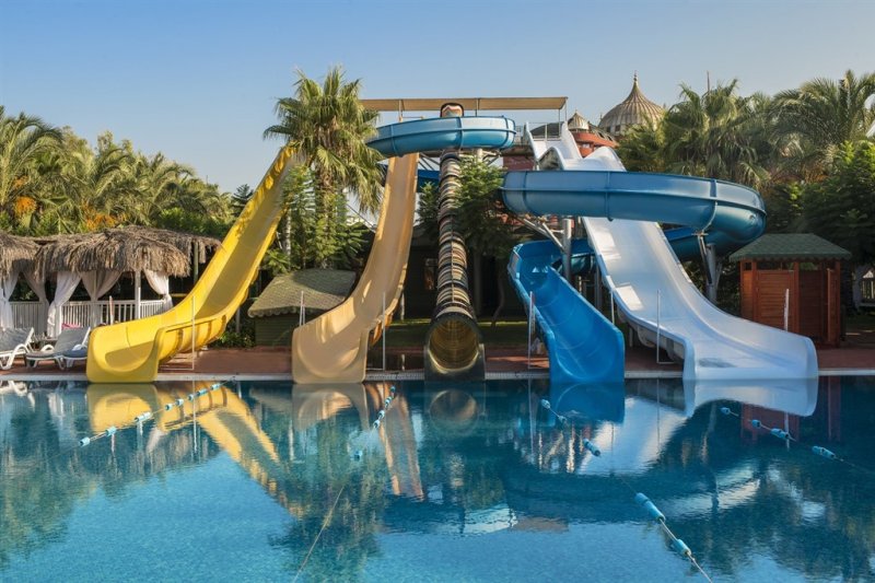 Antalya utazás Delphin Palace Hotel