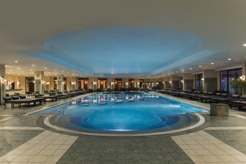 Antalya utazás Delphin Palace Hotel