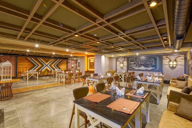 Diamond De Luxe Hotel & Spa Side