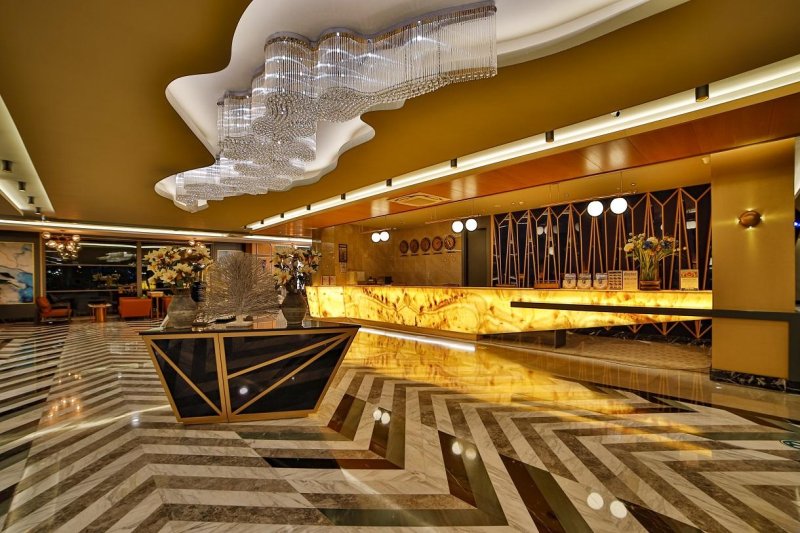 Side utazás Diamond De Luxe Hotel & Spa