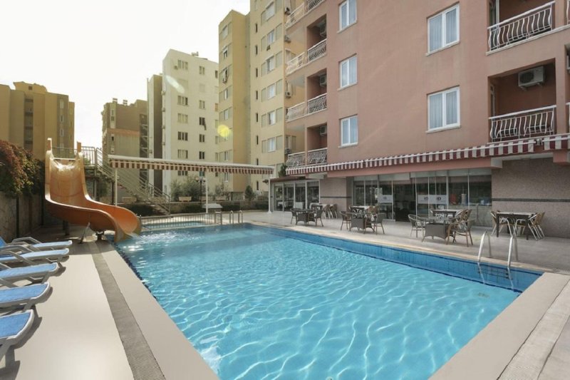 Antalya utazás Dinc Hotel Lara