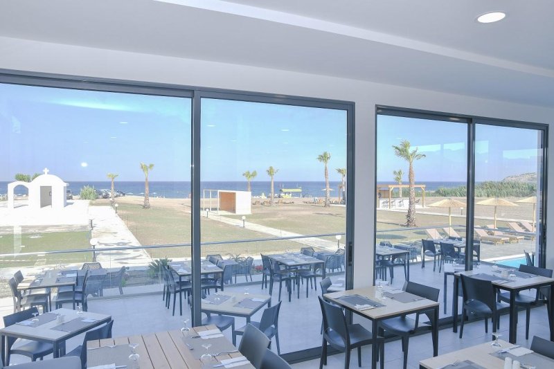 Rodosz utazás Evita Bay