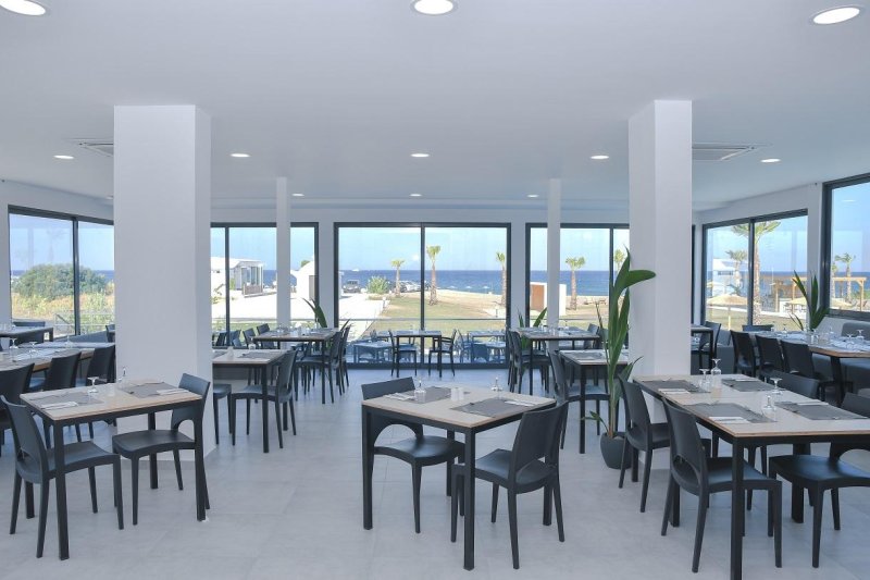 Rodosz utazás Evita Bay