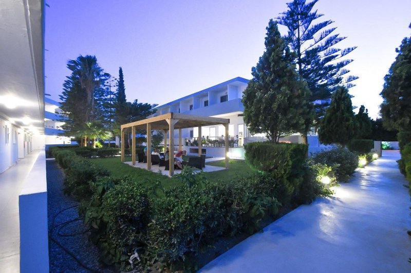 Rodosz utazás Evita Bay