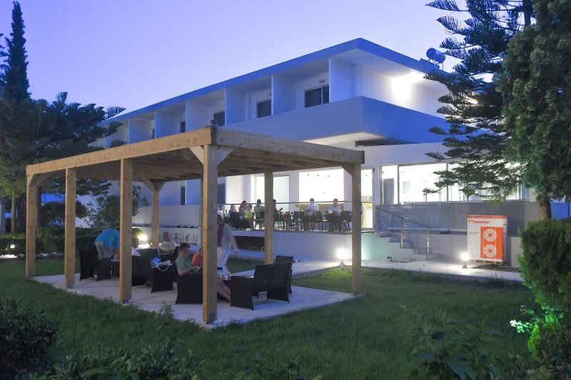 Rodosz utazás Evita Bay