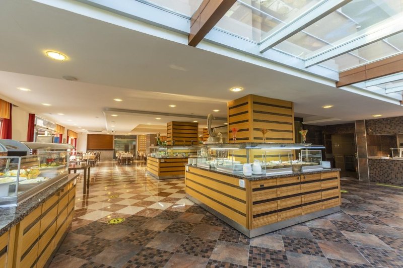 Kemer utazás Fame Beach Hotel