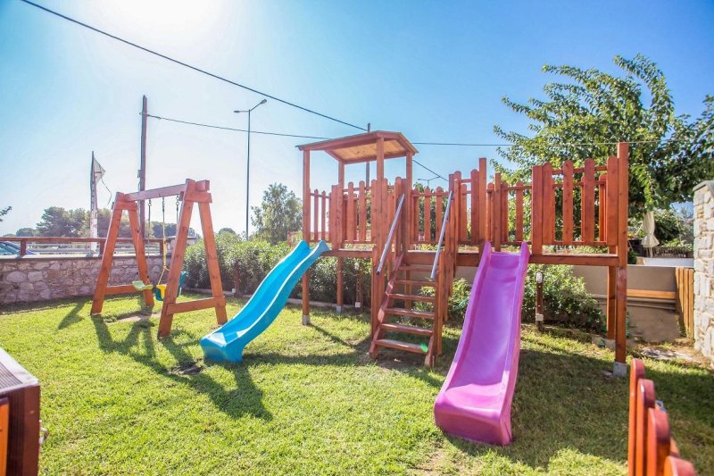 Rodosz utazás Georgia Apartments