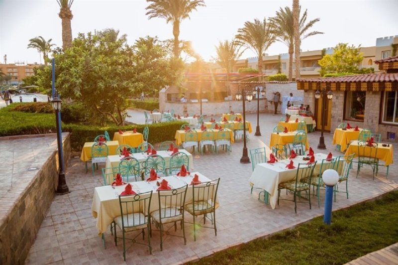 Hurghada utazás Golden Beach Resort (ex.movie Gate)