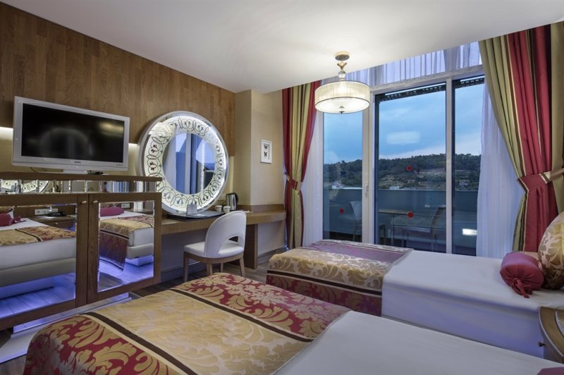 Alanya utazás Granada Luxury Okurcalar