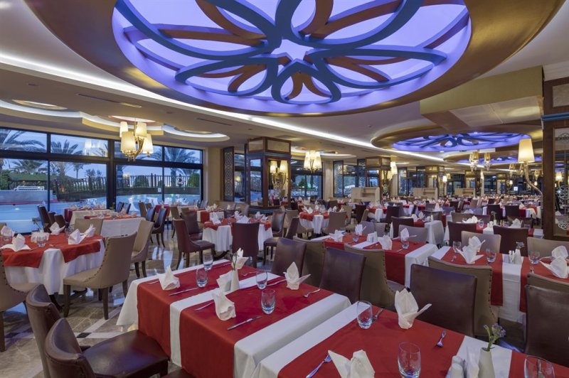 Alanya utazás Granada Luxury Okurcalar