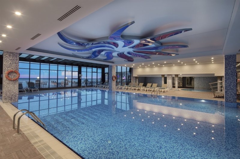 Alanya utazás Granada Luxury Okurcalar