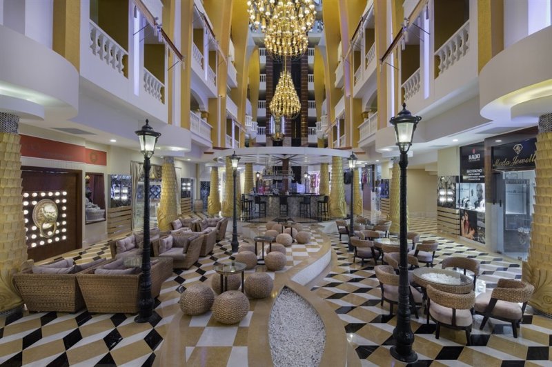 Alanya utazás Granada Luxury Okurcalar