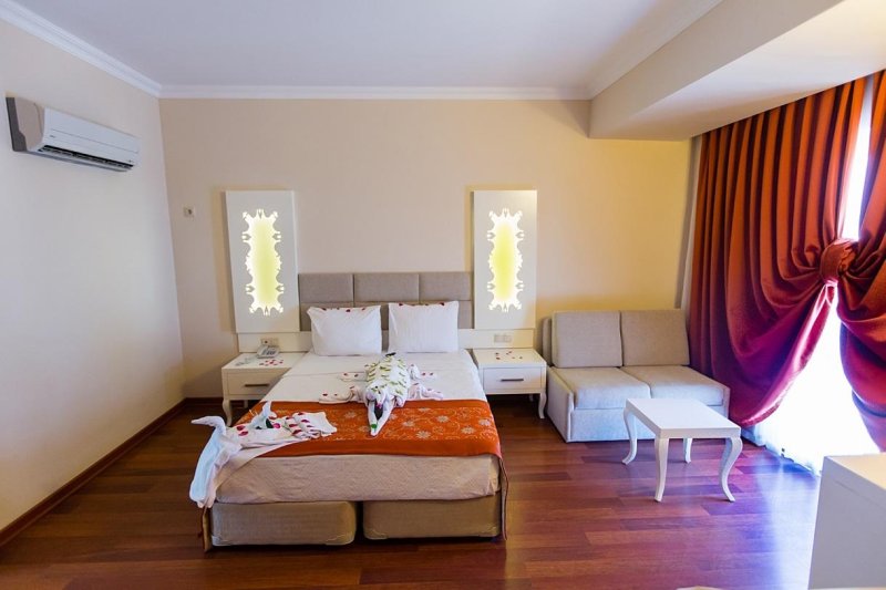 Kemer utazás Grand Miramor Hotel