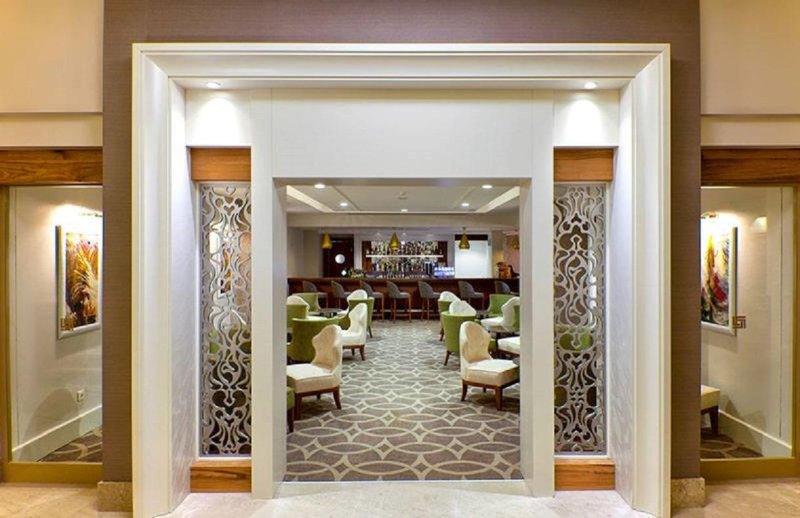 Antalya utazás Grand Park Lara