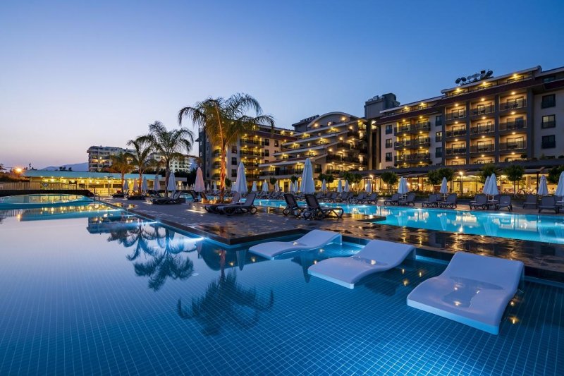 Alanya utazás Green Garden Resort & Spa Hotel