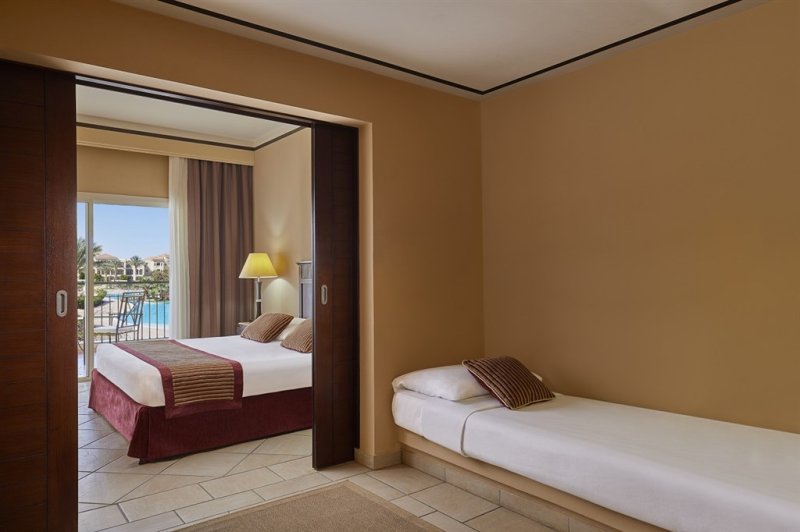 Sharm El-Sheikh utazás Jaz Mirabel Beach Resort