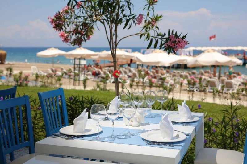 Kemer utazás Juju Premier Palace