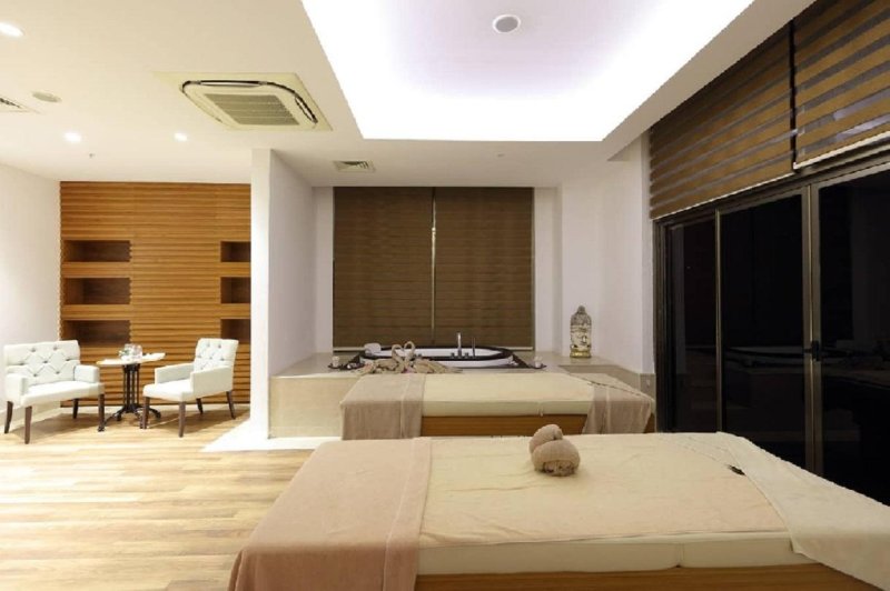 Kemer utazás Juju Premier Palace