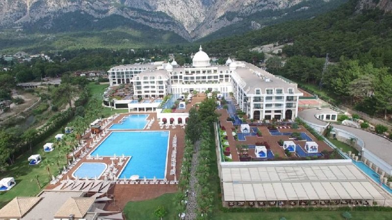 Kemer utazás Juju Premier Palace